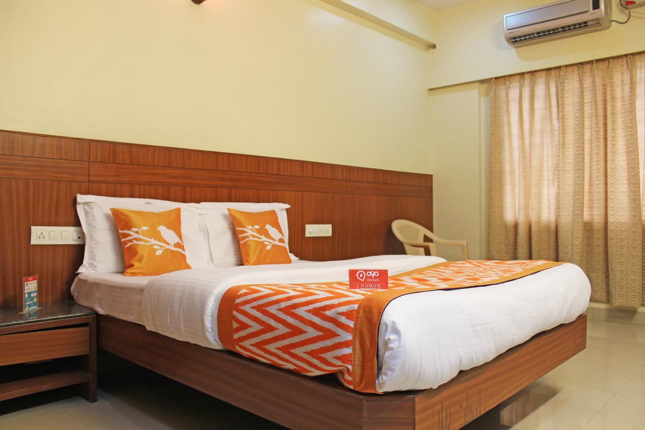 Oyo 14345 Hotel Panchsheel バラナシ エクステリア 写真