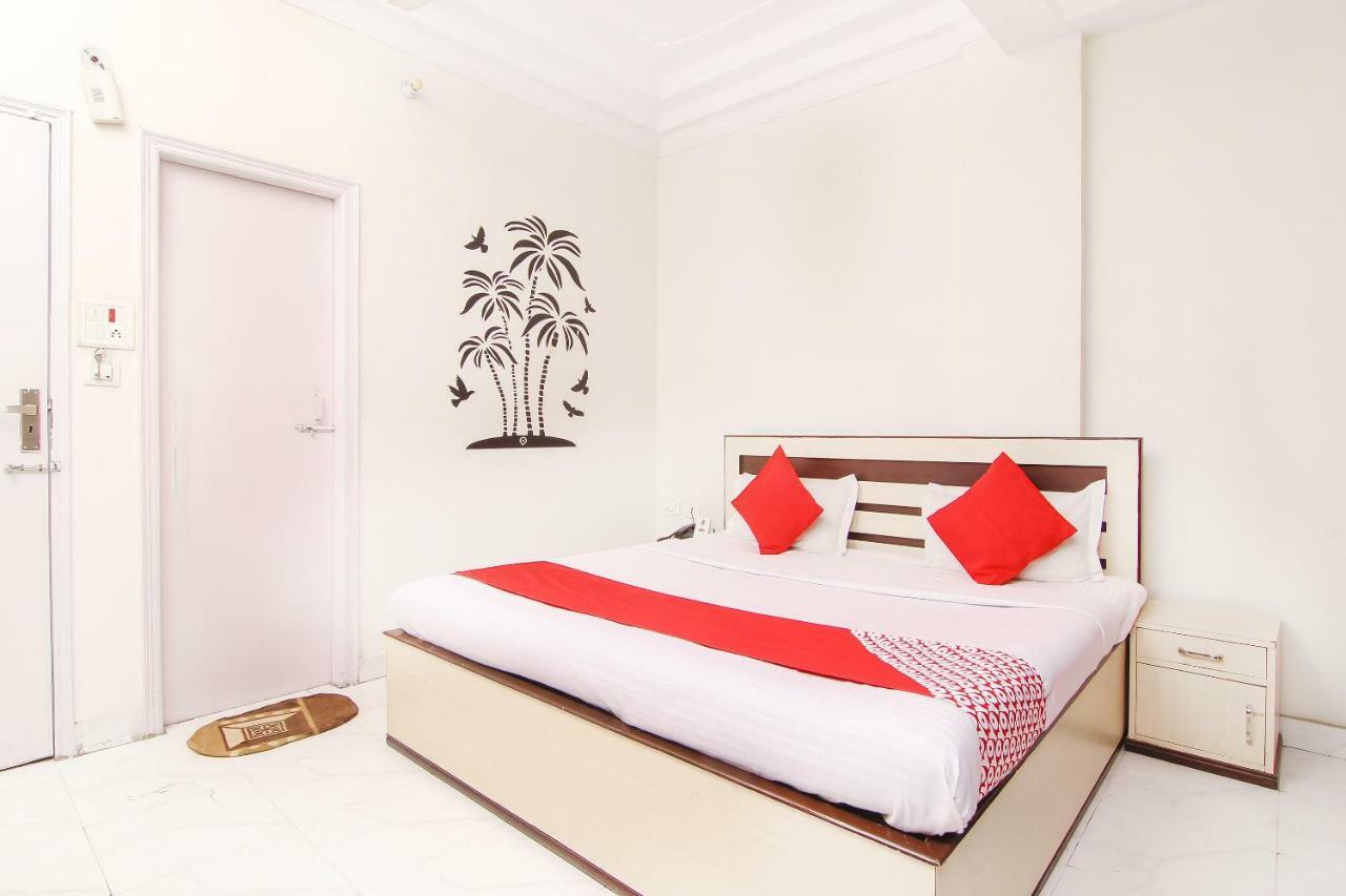Oyo 14345 Hotel Panchsheel バラナシ エクステリア 写真